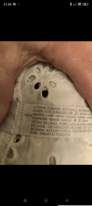 Blusa Zara bordada blanca