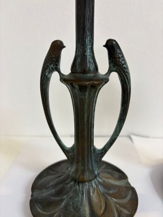 Coppia di lampade in bronzo stile Tiffany