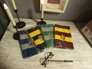 Bufanda Gryffindor, varita y gafas Harry Potter