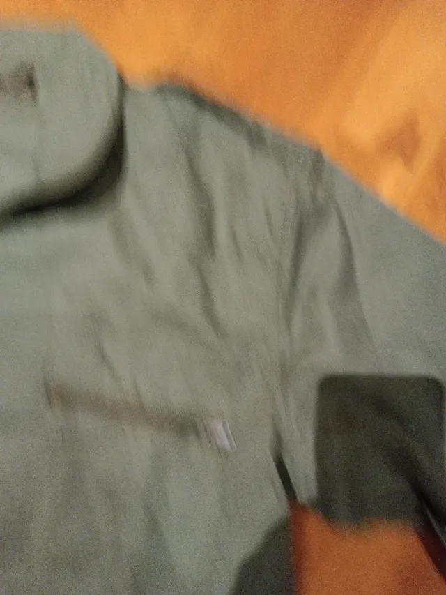 Mono de trabajo verde oliva ET.diferentes tallas.