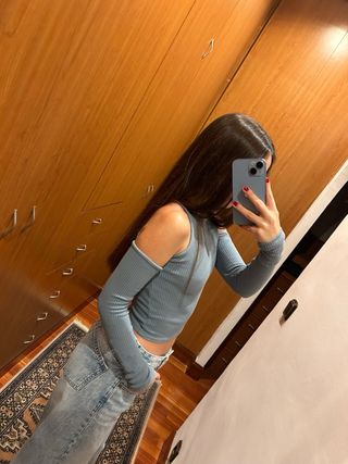 Pull&Bear Top Hombros Descubiertos Azul Celeste XS