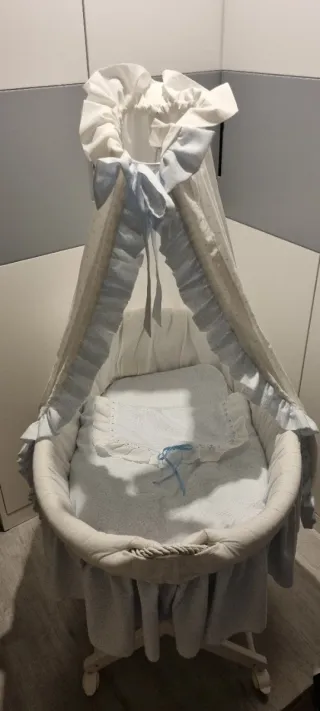 Moisés para bebé con colchon nuevo y nórdico