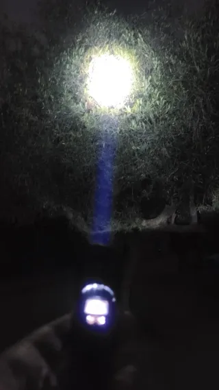 Linterna Táctica pantalla led alta potencia