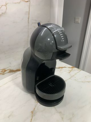Cafetera Dolce Gusto Gris