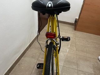 Bicicleta Urbana/Carretera Clásica Amarilla