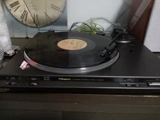 Set audio Akai vintage 1980 con giradischi