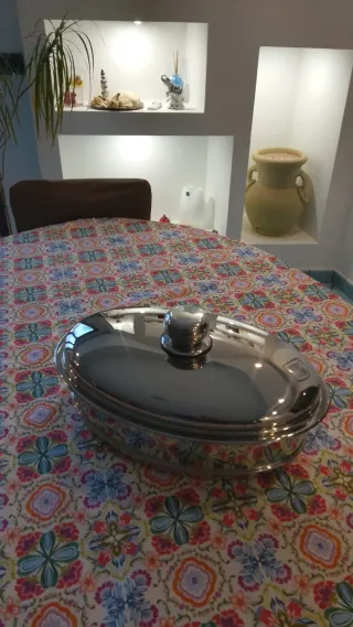 Pesciera 38cm con Coperchio e Cestello