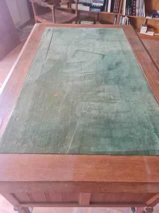 Escritorio antiguo madera y cuero siglo XIX