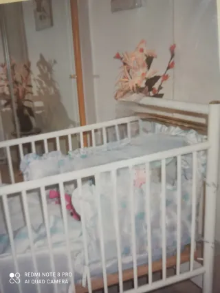 Cuna más tres regalos