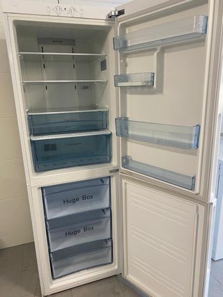 Frigorífico Haier blanco