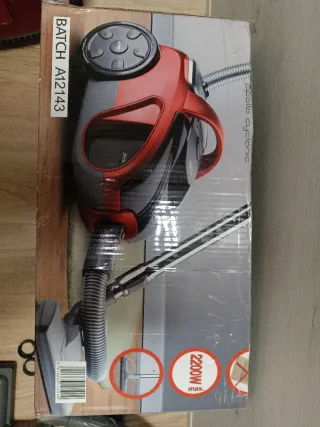 Aspiradora Solac Sin bolsa