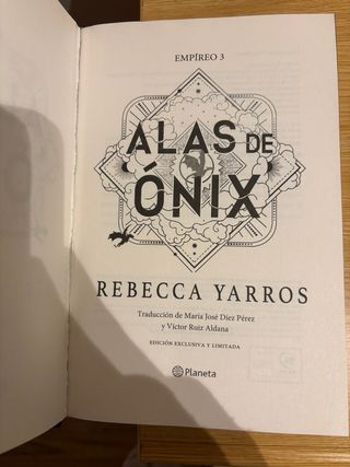 Libro Alas de Onix primera edición especial