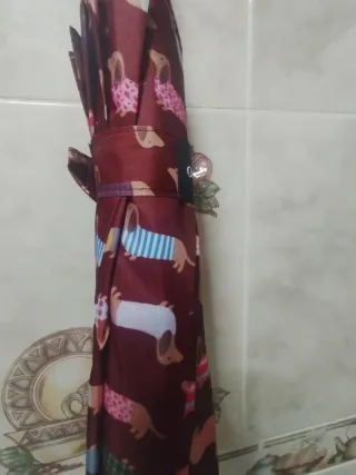 Paraguas Grande Perritos Burdeos 90cm