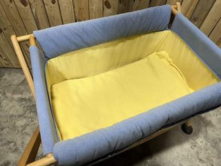 MOISÉS / CUNA DE BEBÉ CON RUEDAS Y COLCHÓN