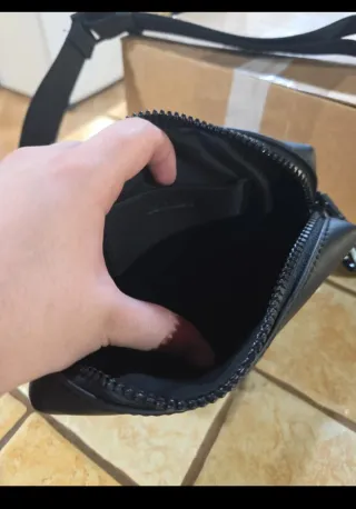 Borsello Calvin Klein nero