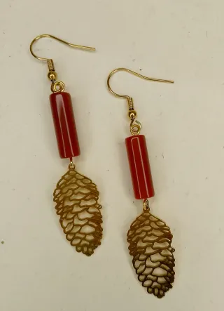 Orecchini acciaio agata ruggine e pigna