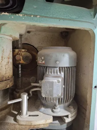 Tupi de carpintería.