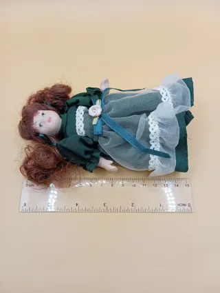 Bambola di porcellana • Dolls' House Collection