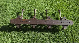 Perchero rústico de hierro forjado