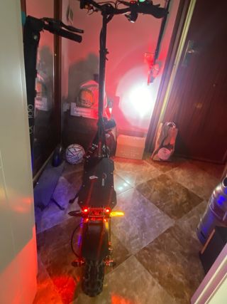 Patinete Eléctrico con Freno de Disco