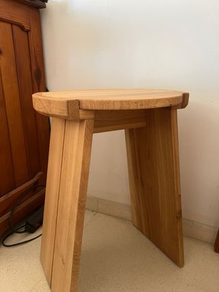 Mesita rinconera roble macizo