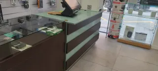 Mobiliario de oficina y tienda