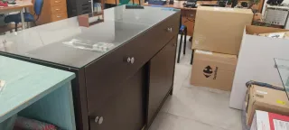 Mobiliario de oficina y tienda