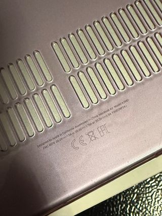 MacBook Air 13 M2 2022 Plata con garantía