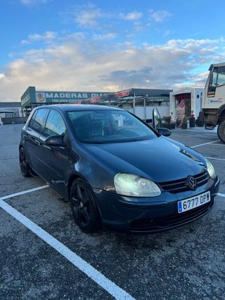 Volkswagen Golf 2005
