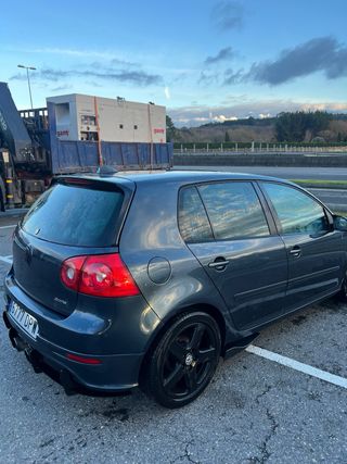 Volkswagen Golf 2005