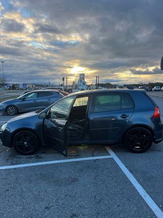 Volkswagen Golf 2005