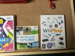 Nintendo Wii Roja Completa + 5 Juegos