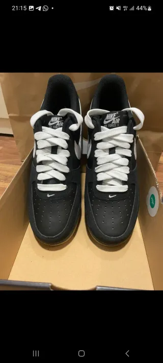 Nike Air Force 1 Lv8 Negras