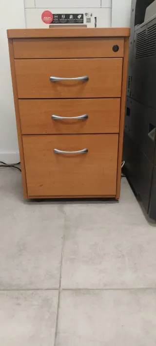 Mueble de oficina de madera