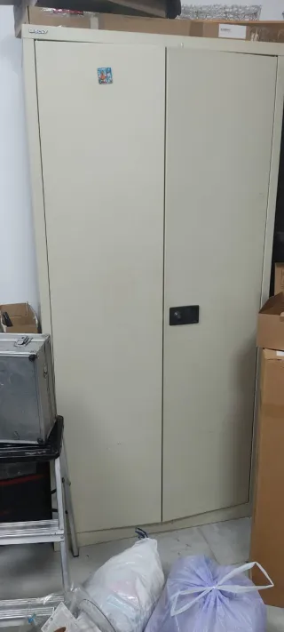 Mueble de oficina de madera