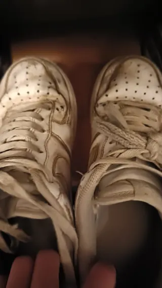 Nike Air Force 1 - Desgastadas