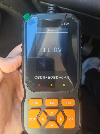 Máquina diagnosis coche