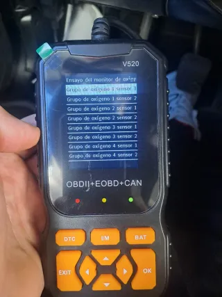 Máquina diagnosis coche