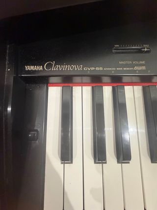 Piano Yamaha Clavinova Digital - funciona perfecto