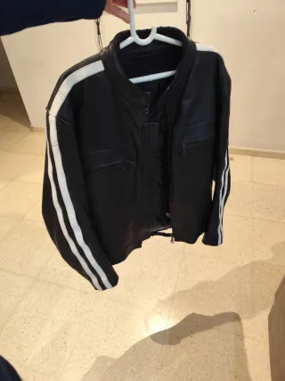 Chaqueta de cuero moto hombre