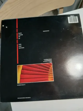 Lote 2 Vinilos Pop: Londonbeat y Peter & Clive Sar