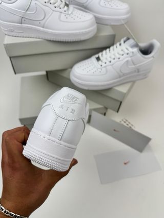 Nike Air Force 1 Brancas