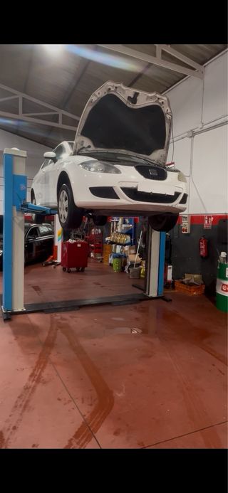 Elevador Ravaglioli 3200kg