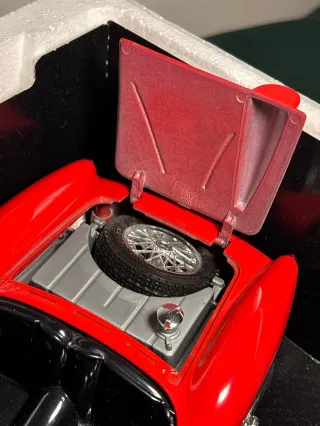 Ferrari 250 Testa Rossa 1957 Bburago 1:18