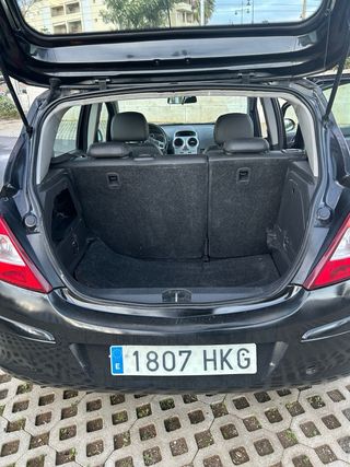 OPEL CORSA 2012