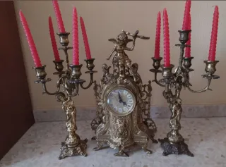 Reloj y Candelabros Bronce Vintage