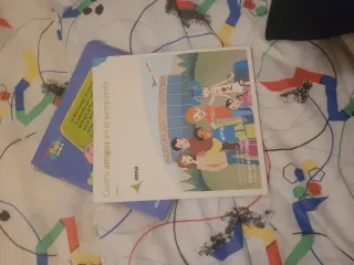 "Lote libros infantiles y Manga My Hero Academia".