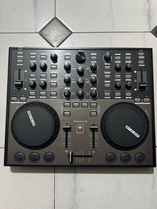 Controladora DJ Reloop Digital Jockey 2
