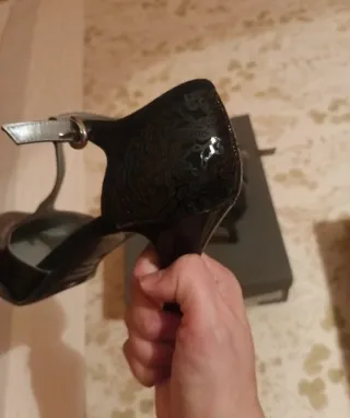 Scarpe Nero Giardini donna tacco vernice nere