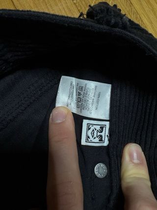 Pantaloni Obey neri in velluto